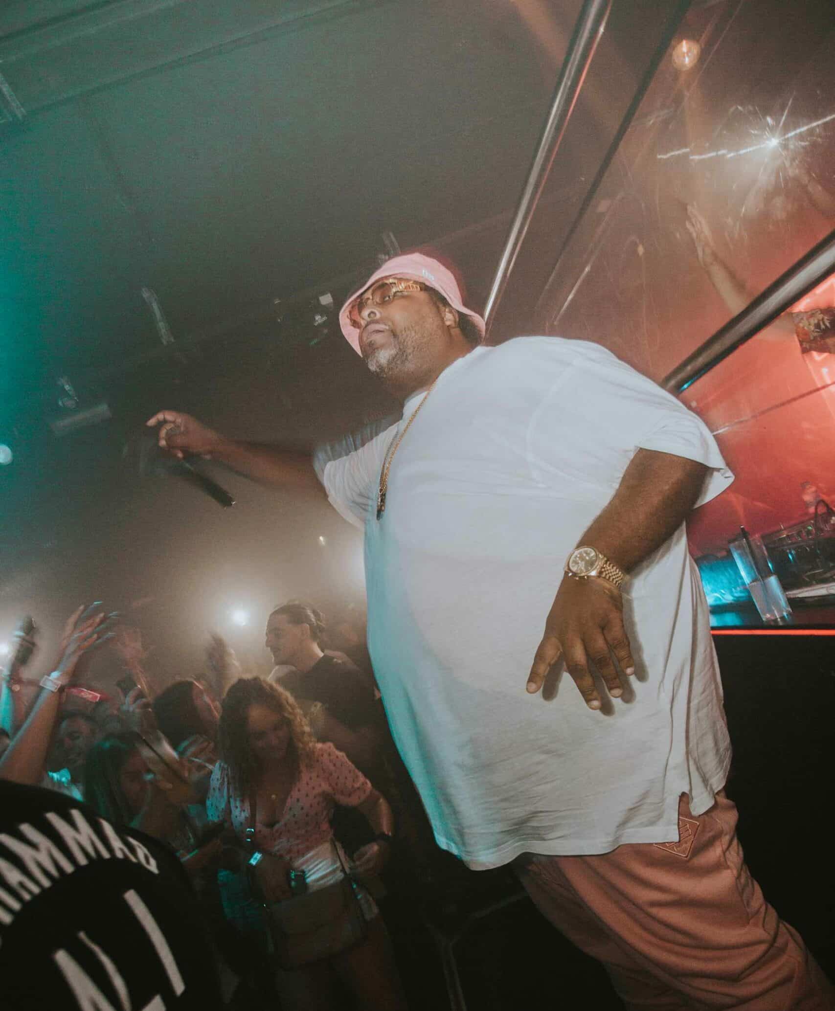 Tokio Joes Live acts